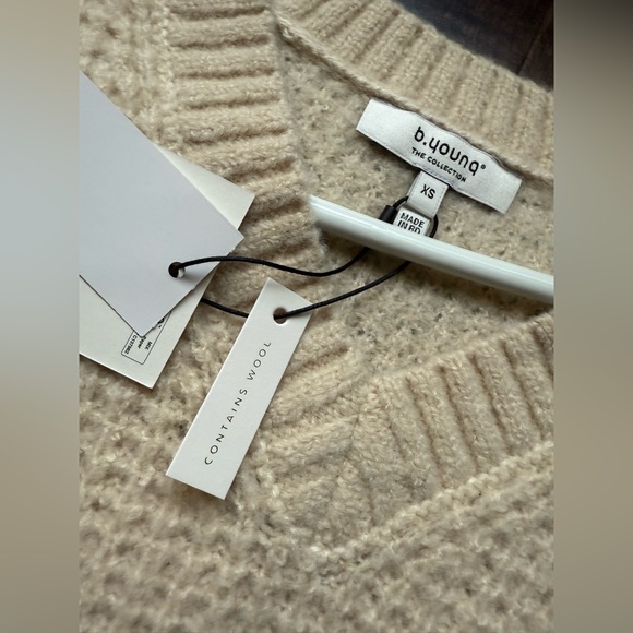 B. Young Bimisha Slipover Knit Intentions Sweater Top Cap Sleeves Birch XSmall - Picture 7 of 9